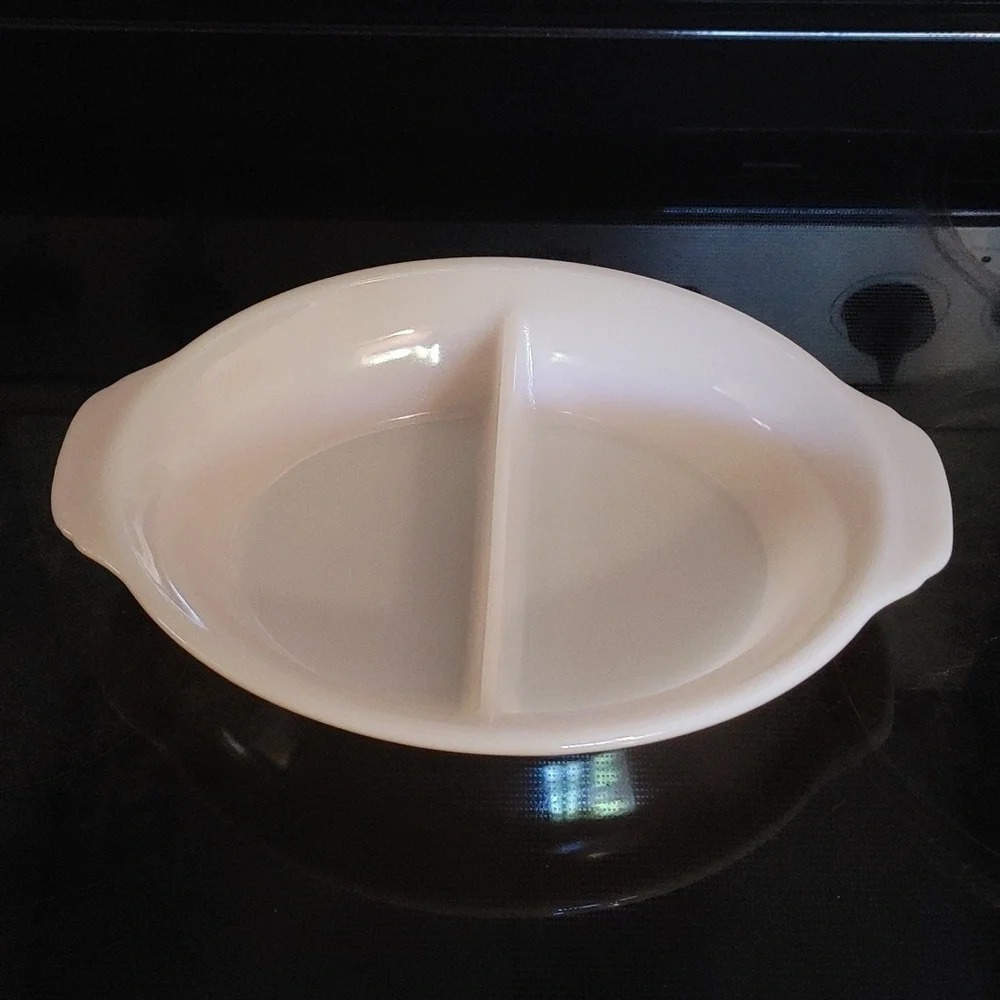 468 FIRE KING Peach Lustre Divided Oval Baking Casserole Dish